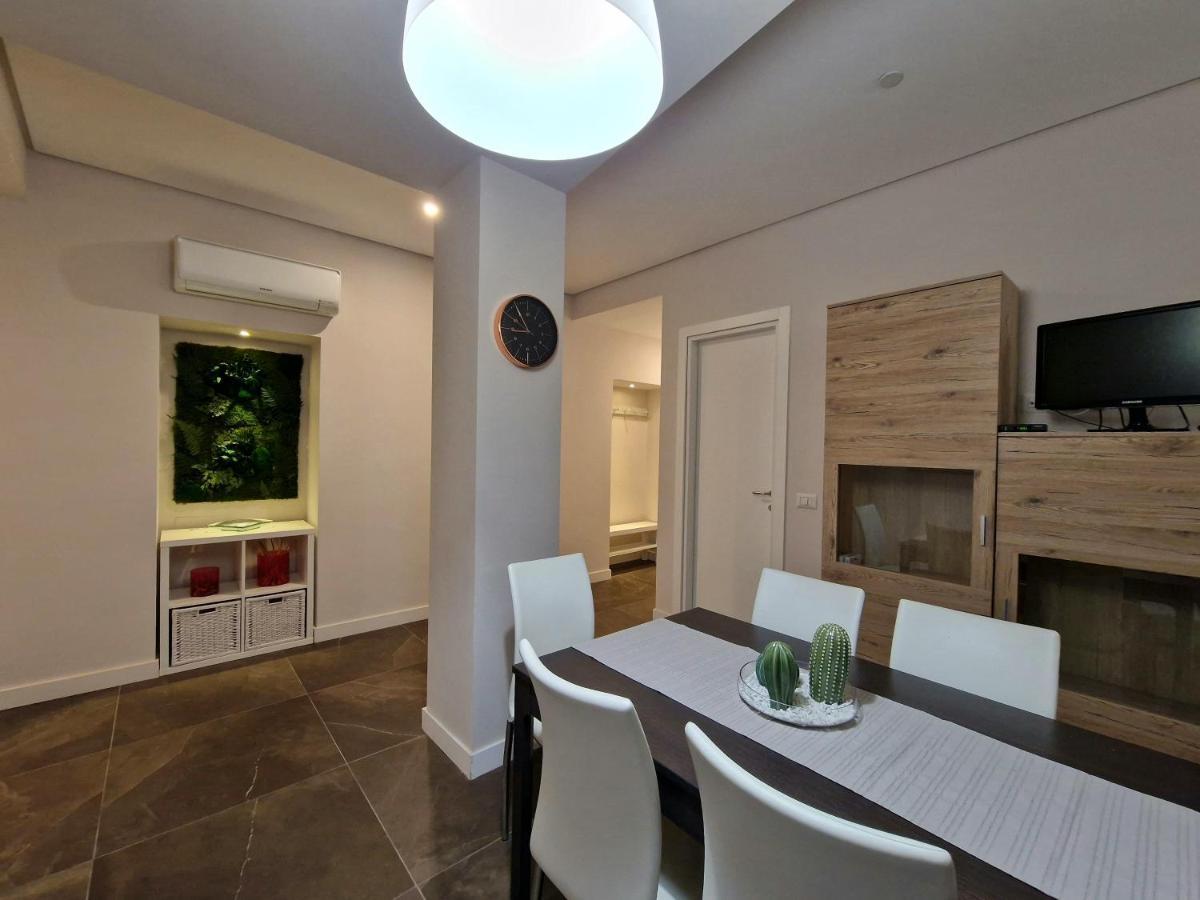 The White Domus Apartment Taormina Exterior photo
