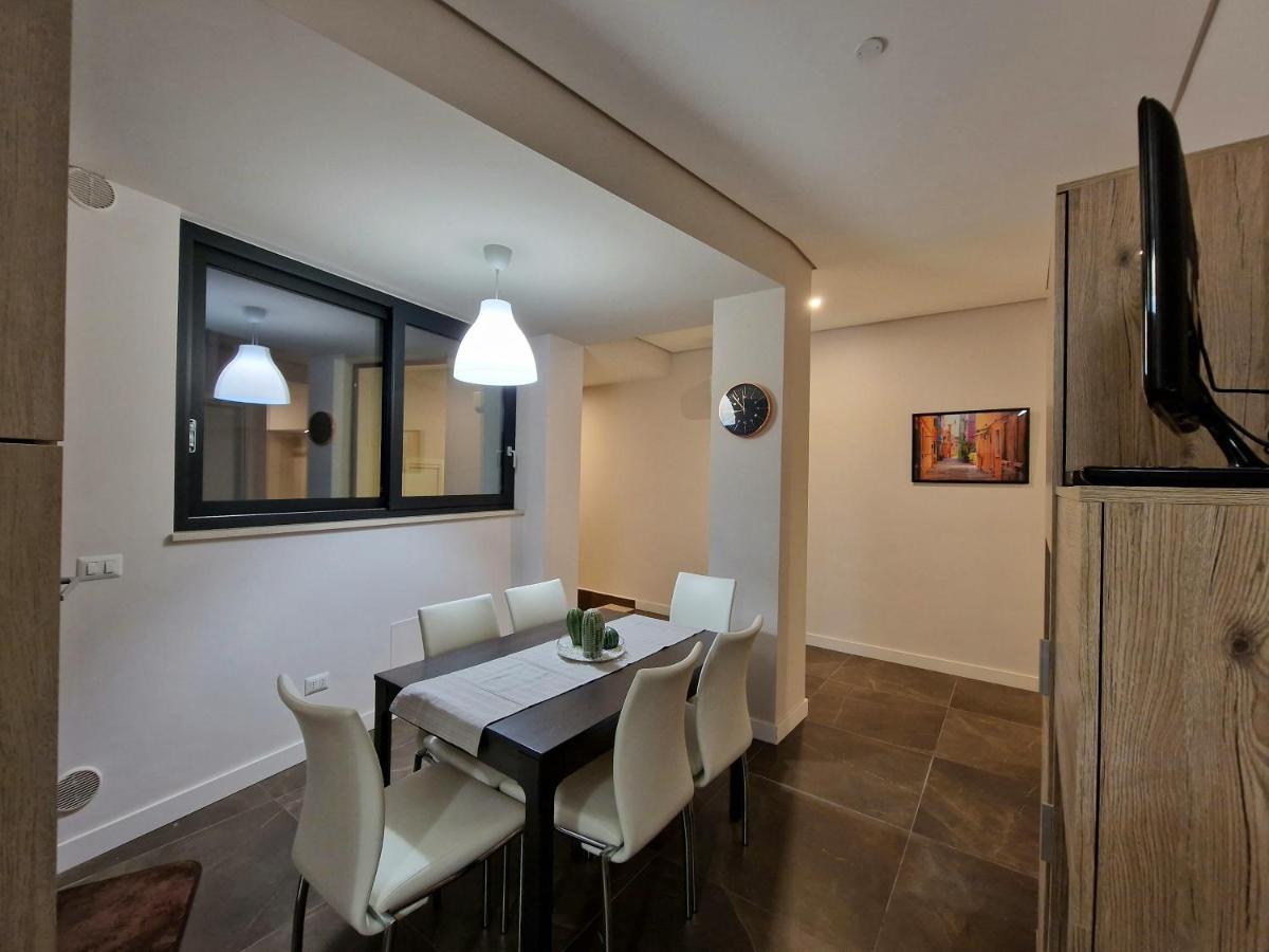 The White Domus Apartment Taormina Exterior photo